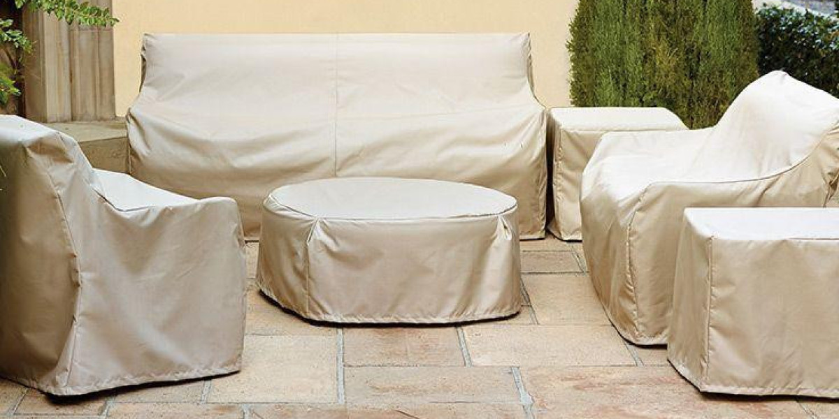 Expert Tips: How to Choose the Right Outdoor Furniture Cover in Dubai