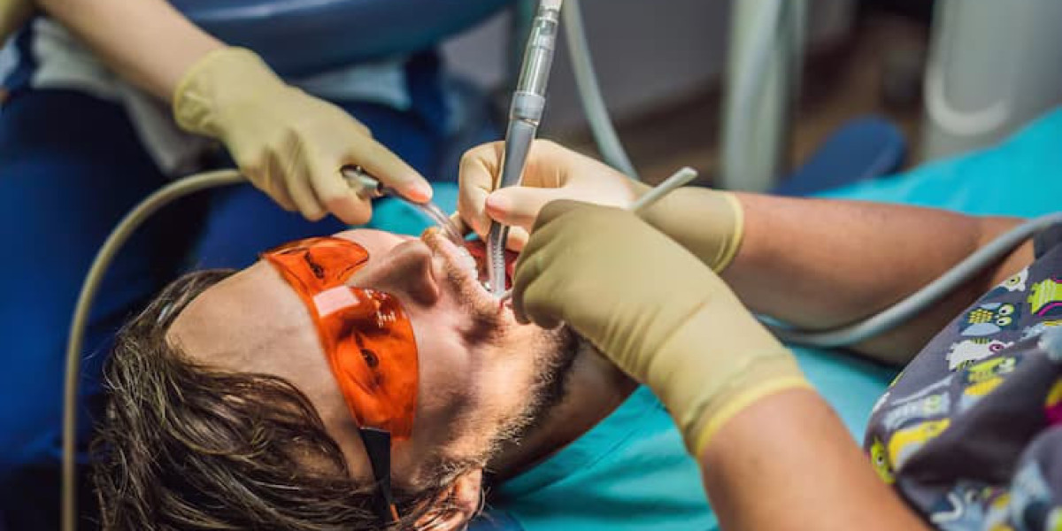 How Dr Shireen Khan Simplifies the Root Canal Experience