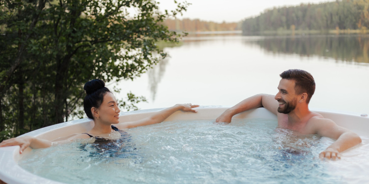 7 Surprising Health Benefits of Using a Hot Tub