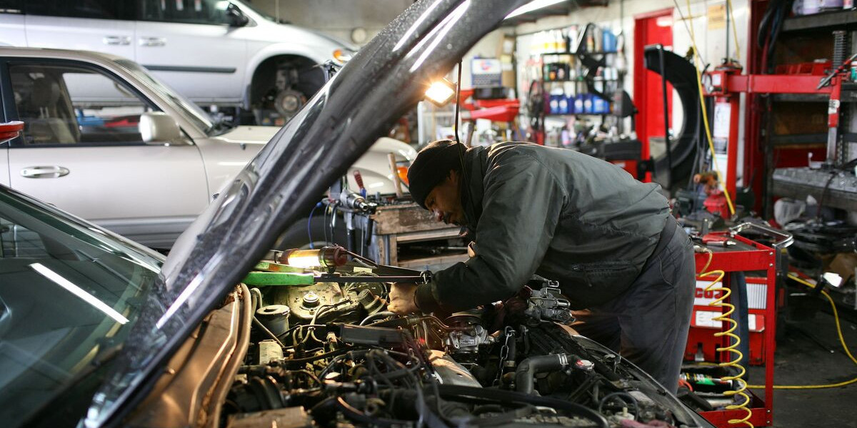 Affordable Auto Repair Shops in Yeovil | M & K Auto Service