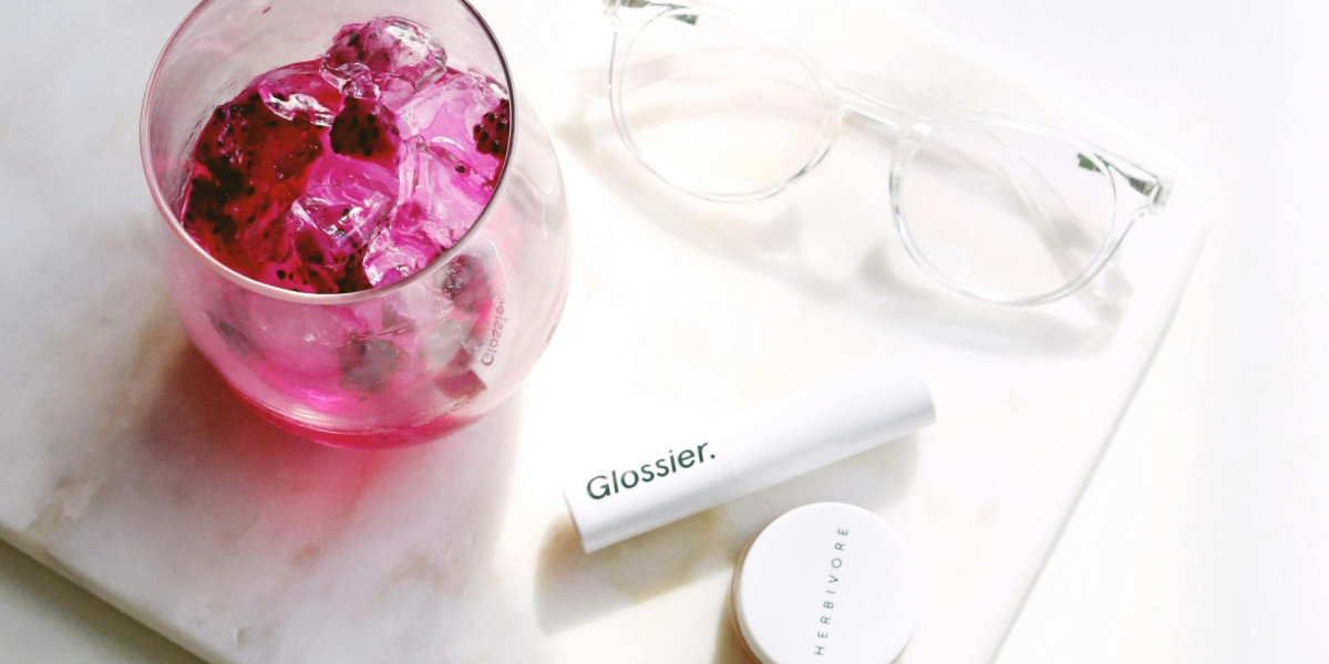 Health and Beauty Retailer Consulting | SixLakes Consulting